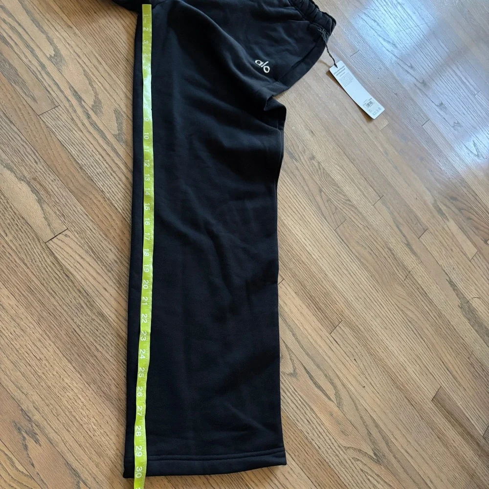 Alo Yoga Accolade Straight Leg Sweatpant Black U5012RG Womens Size S NEW
